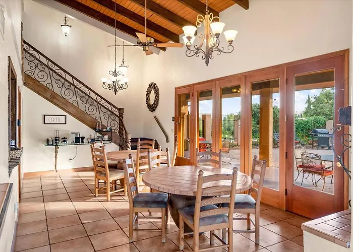 Adobe Village With Private Patio- Wilderness Apartment *
